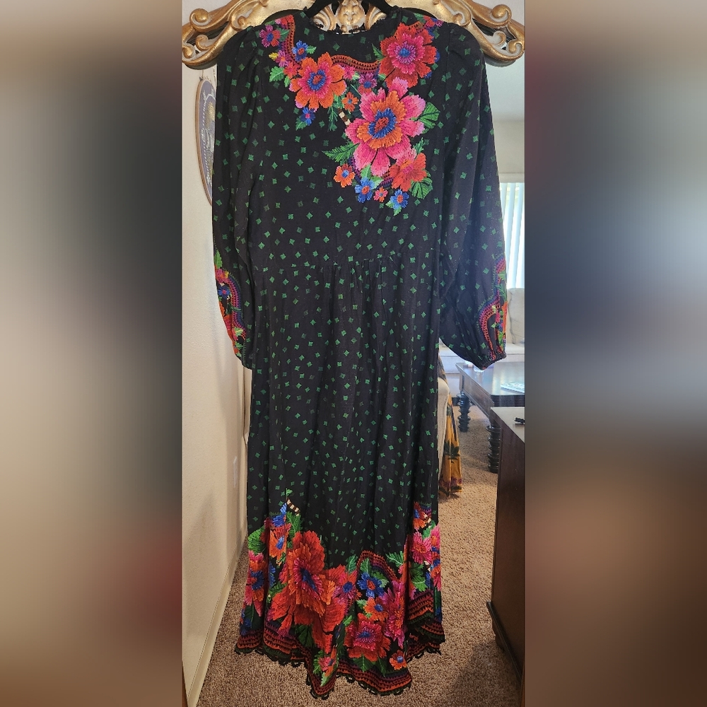 Farm Rio Black blooming garden dress - Picture 5 of 13